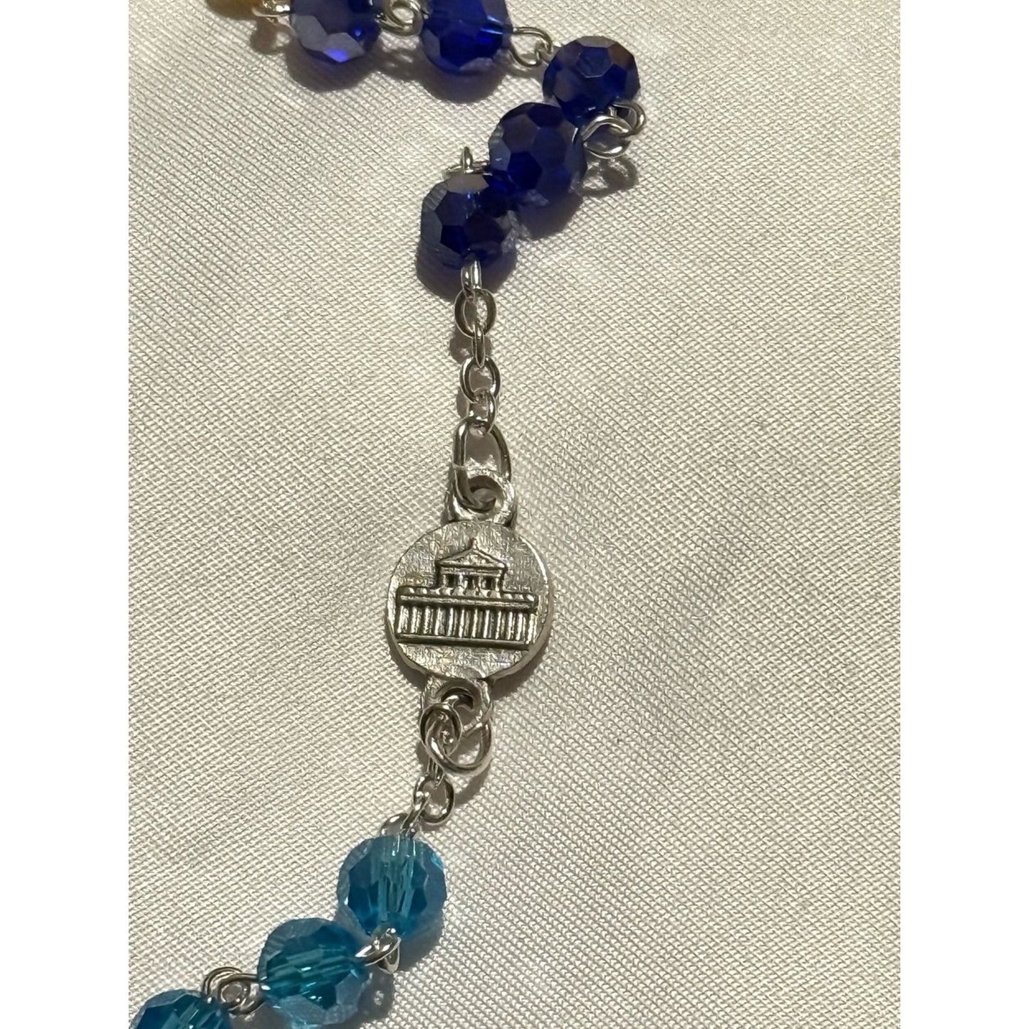 MONDO CATTOLICO Italy Mary Mater Ecclesiae Crystal Rosary Necklace