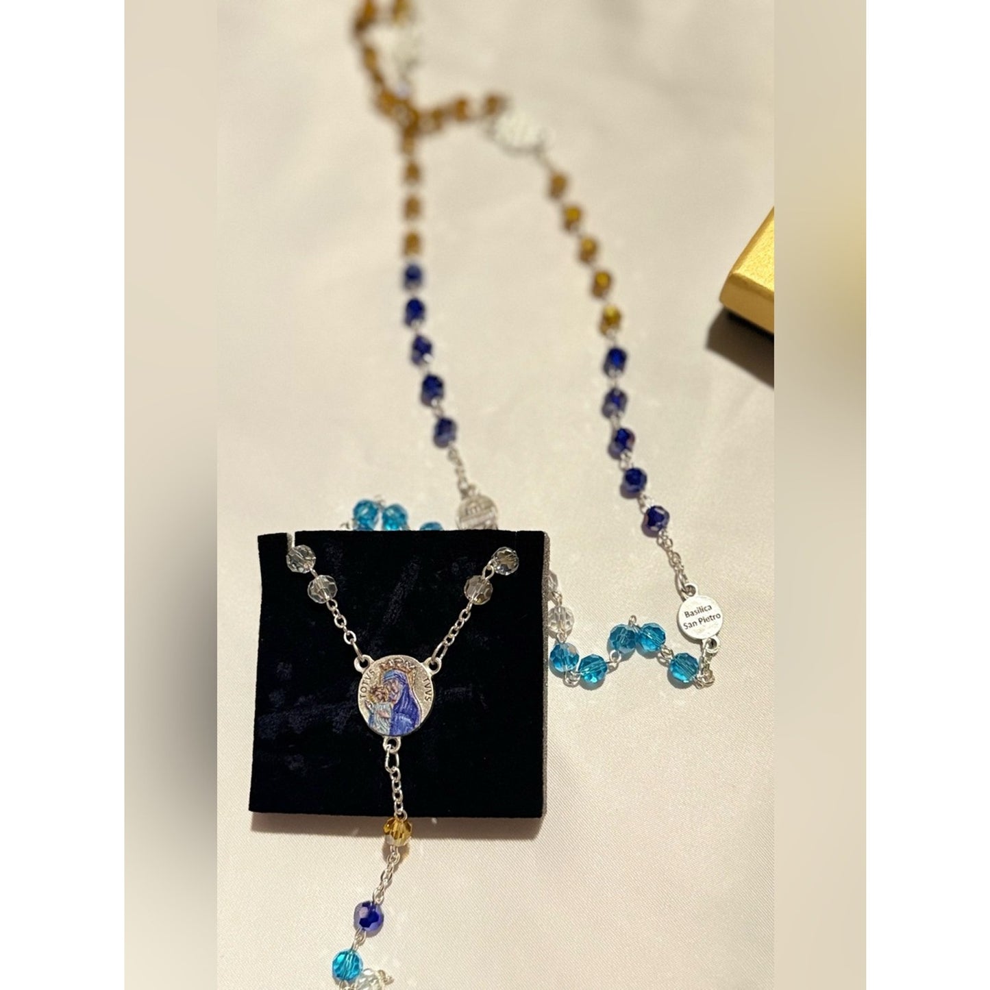 MONDO CATTOLICO Italy Mary Mater Ecclesiae Crystal Rosary Necklace