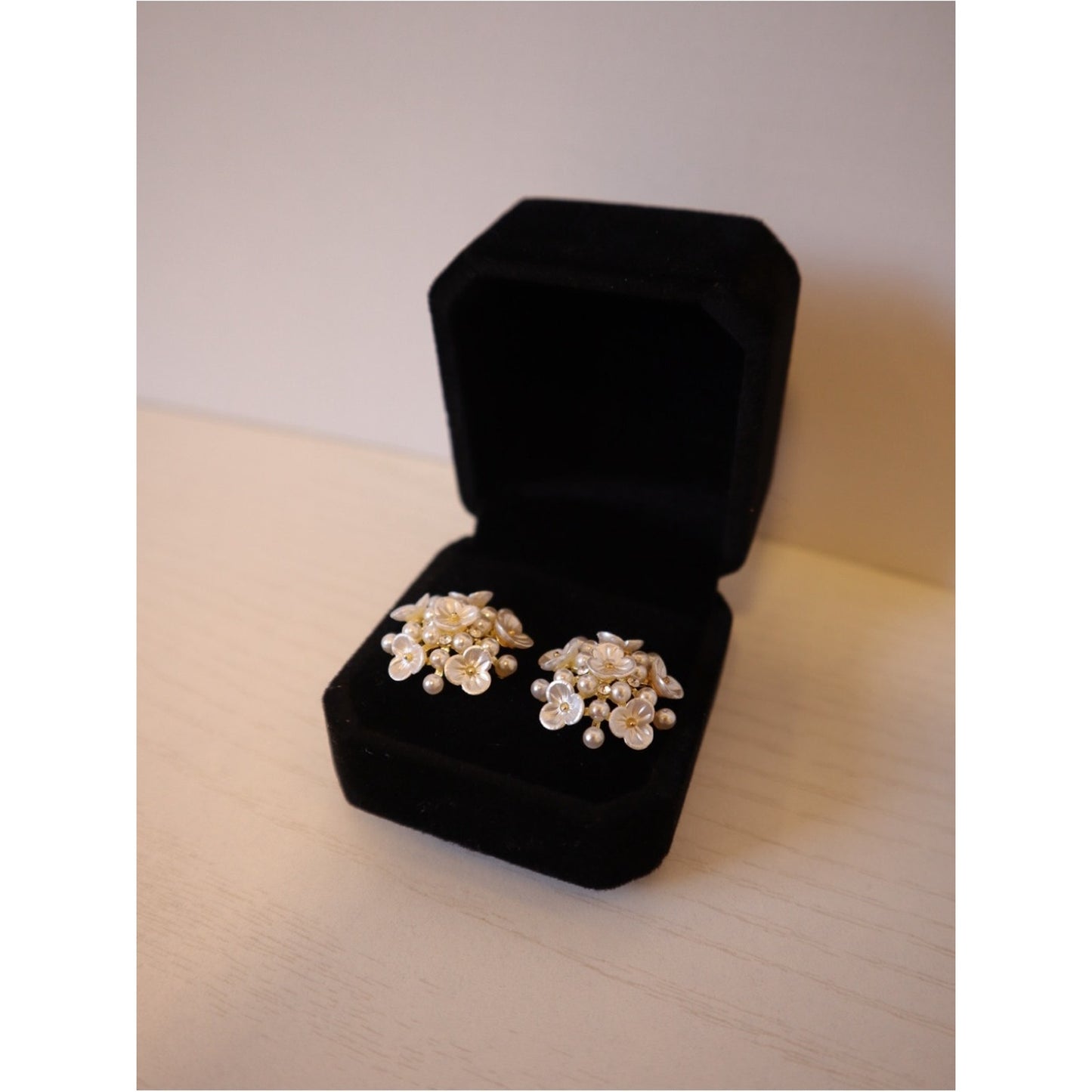 Boho Flower Pearl Stud Earrings Gold Cubic Zirconia Cluster Bridal Sparkle