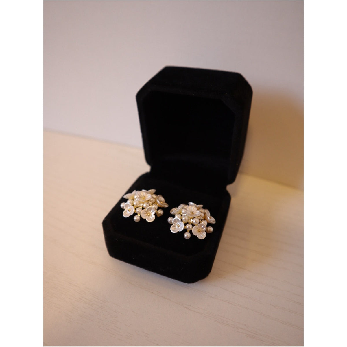 Boho Flower Pearl Stud Earrings Gold Cubic Zirconia Cluster Bridal Sparkle
