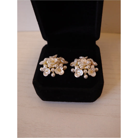 Boho Flower Pearl Stud Earrings Gold Cubic Zirconia Cluster Bridal Sparkle