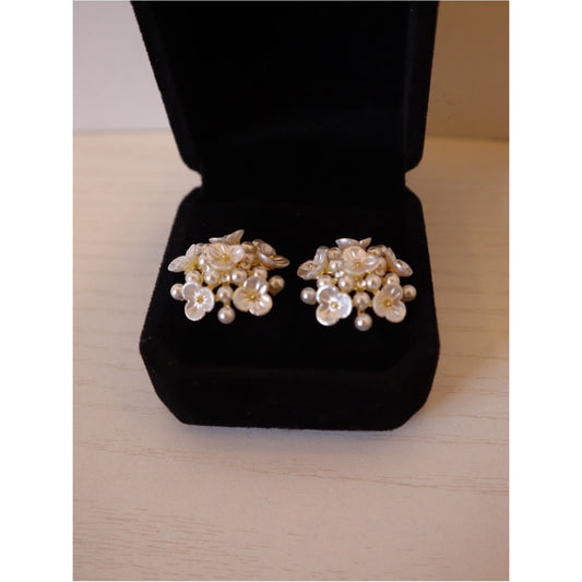 Boho Flower Pearl Stud Earrings Gold Cubic Zirconia Cluster Bridal Sparkle