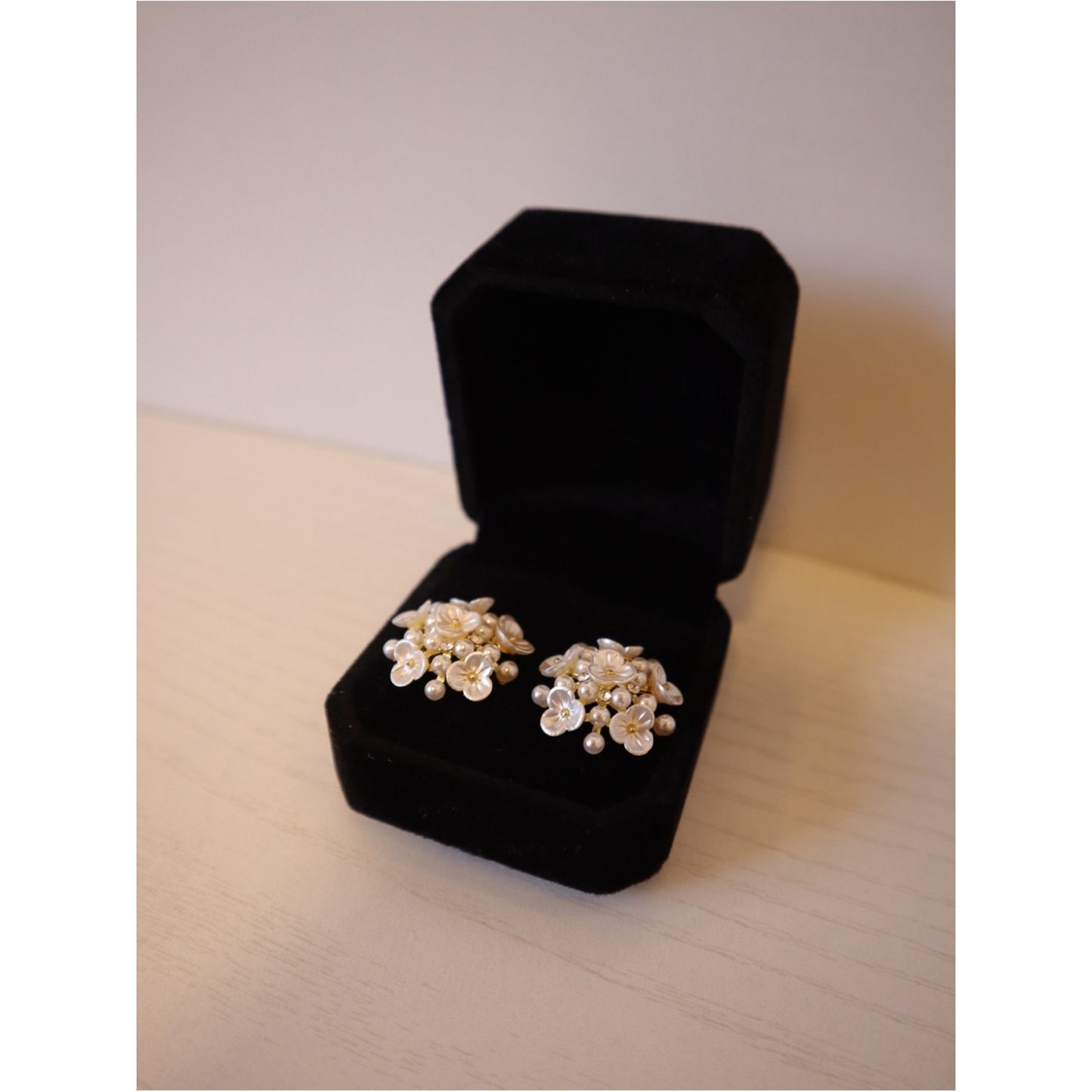 Boho Flower Pearl Stud Earrings Gold Cubic Zirconia Cluster Bridal Sparkle